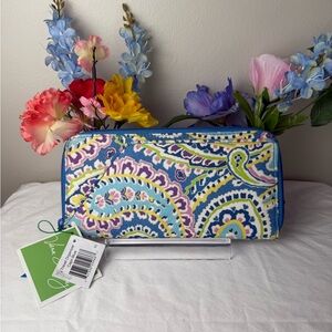 NWT Vera Bradley Capri Blue Travel Organizer Retired Passport Wallet Case Zip
